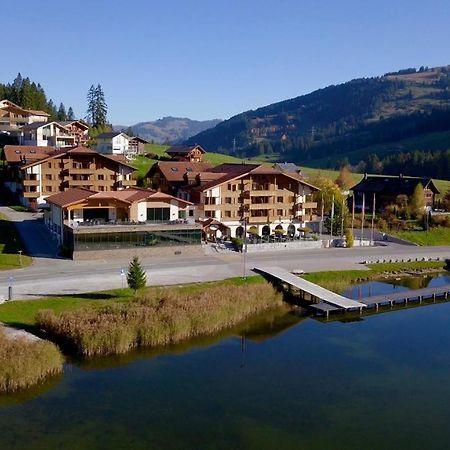 Hostellerie Am Schwarzsee Bad-Schwarzsee Exteriör bild